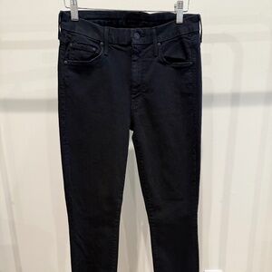 MOTHER DENIM "The Looker" in Not Guilty (Black) Size 28